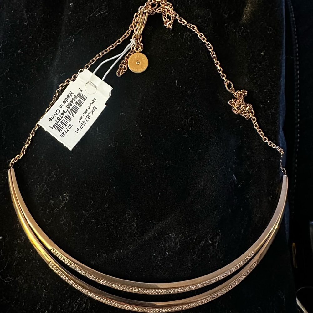 Michael Kors Women`s Beyond Brilliant Rose Gold MK Necklace Crystals NWT